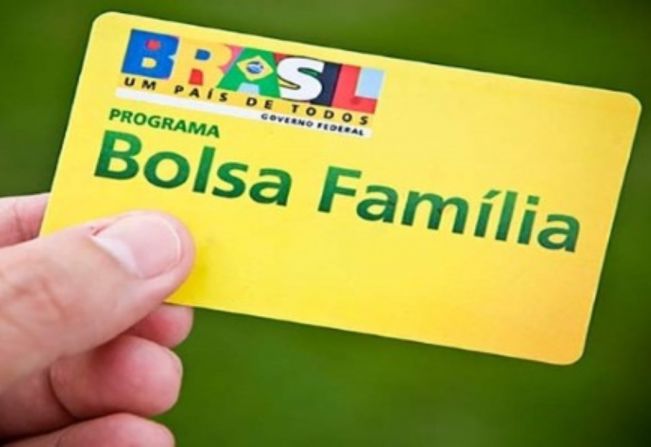 Assistência Social de Angatuba convoca usuários para o recadastramento do Programa Bolsa Família