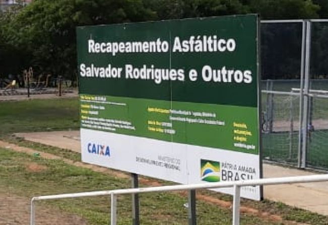 RECAPEAMENTO RUA SALVADOR RODRIGUES E OUTROS