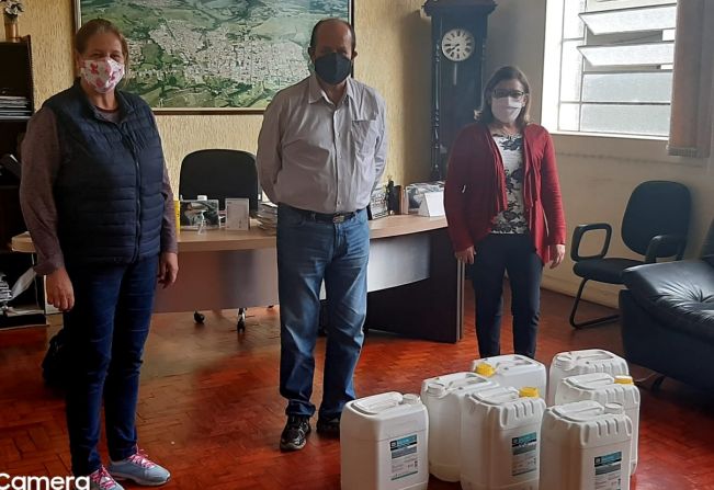 Prefeitura recebe doação Corpo de Bombeiros